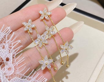Flower Crystal Drop Earrings, Minimalist Dangle Earrings, Wedding Earrings, Gold Crystal Earrings, Bridesmaid Gift, Gift Box Included