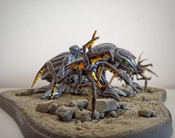 Tanker and Warrior Bugs Diorama High Quality 12K Resin Printed Starship Troopers Figures, Painted or Unpainted Collectible Figurines