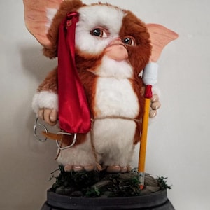 Mogwai Gizmo Rambo 3D Furry Figure, Gremlins Collectible Statue, Gizmo Replica from the Gremlins 80s Movies, Gift for Gizmo Fans