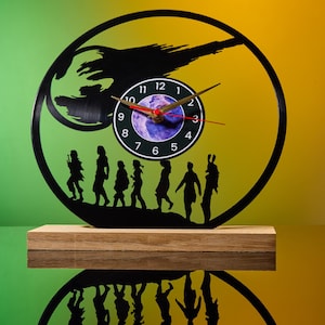 Final Fantasy VII Vinyl Record Clock - Gamer Wall Art, Unique Gift for Him, FF7 Decor, Retro Game Clock, Gift for Him, Anime Fan Decor