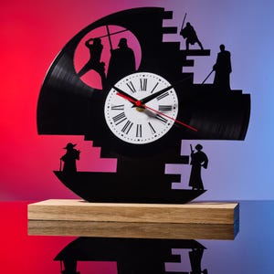 Star Wars Vinyl Record Clock - Gift for Star Wars Fan, Starwars Gift for Man Cave, Star Wars Art, Kids Room Wall Decor, Office Desk Clock