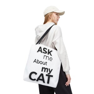 Cat Lover Tote Bag - Cute Reusable Shopper, Gift for Cat Moms, Eco-Friendly Kitty Tote, Everyday Bag for Cat Owners
