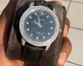 Orologio unisex con diamanti e moissanite nera: cinturino in pelle italiana nera