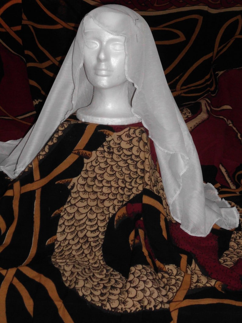 Medieval Head Rails Medieval Head Rail Set in White Includes Veil, 2 Bands, and a Set of 6 ...