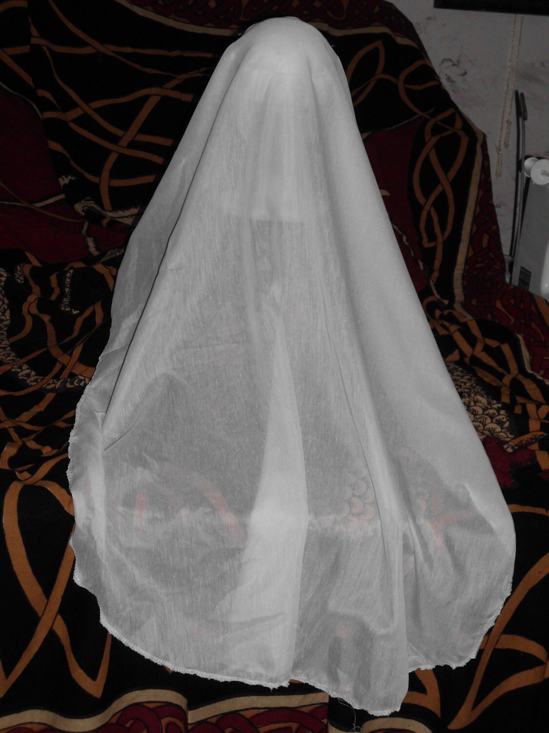 Medieval Head Rails Medieval Head Rail Set in White Includes Veil, 2 Bands, and a Set of 6 ...