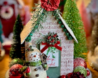 Cutie Christmas glitter house with snowman