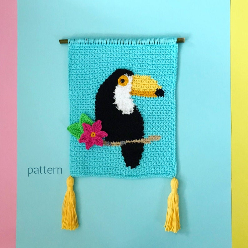 Crochet Toucan Wall Hanging Crochet Wall Hanging Pattern, Tapestry Crochet, Toucan Pattern image 1