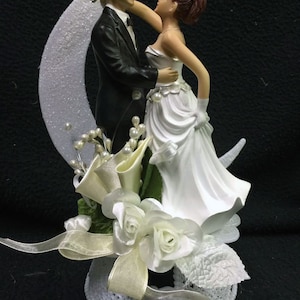 Blond Hair Groom YOU PICK! Blond, Brunette or Red Hair Bride Wedding Cake topper  flowers Centerpiece ornament Custom Romantic retired