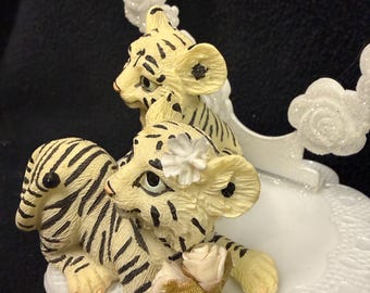Adorable Nature White  lion tiger  cubs hesrt Wedding Cake Topper groom top Funny Africa  engagment, shower, hunting Wild open eyes