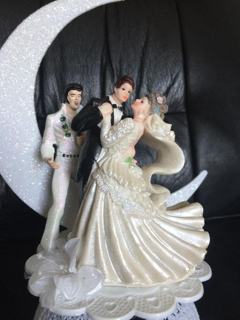 Elvis Presley King Las Vegas Wedding cake topper Top black suit Dancing Romantic