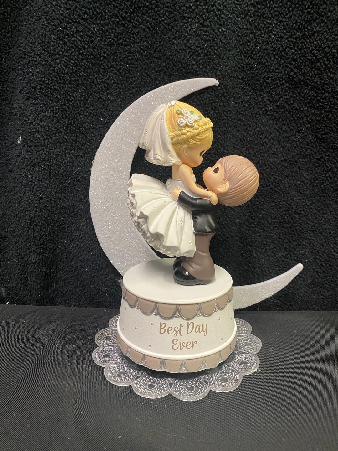 Romatic First Dance Precious Moment Wedding Cake Topper W/ Music Box