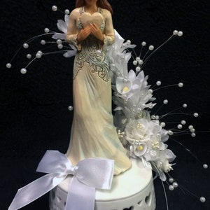 Braut Dusche Quinceanera 15 Geburtstag Kuchen Topper schöne Porzellan Figur süß 16 Calla Lily Perlen Herzstück Dekoration Hochzeit oben