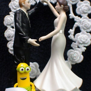 Despicable Me Minion Wedding Cake Topper First Dance Groom top child son daughter Family funny image 3