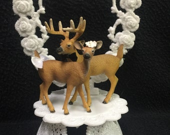 Adorable deer and buck wedding cake topper. Country Western hunter, hunting theme groom top Marriage SEASON is open. Nature