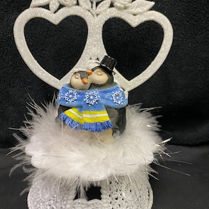 Happy Penguin Kickin Feet Wedding Cake topper funny Groom top nature Animal  Ice cold Groom top Double hfunnyearts