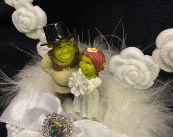 SHREK smaller Dream works Wedding Cake topper ONLY Funny Fairytale adorable Shrek and Fiona ogre groom top
