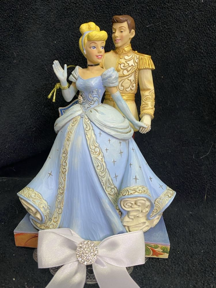 Cinderella and prince charming figurine - Etsy 日本