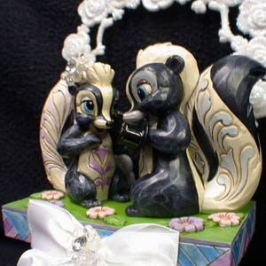 Wedding Cake Topper W/ Disney Jim Classic Flower the Skunk - Etsy