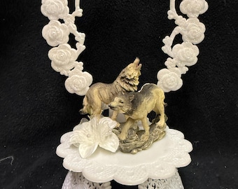 Wolf Wedding cake Topper nature animal   groom TOP Romanctic moonlight howling wolves nature heart.