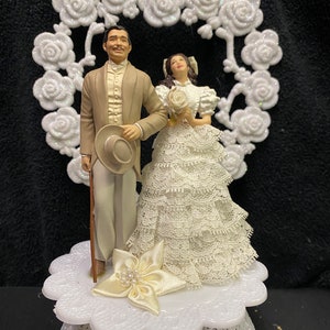 Robe de mariée Autant en emporte le vent Scarlett O'Hara & Rhett Butler Décoration de gâteau de mariage Haut de mariée fiançailles Shower, anniversaire classique image 1