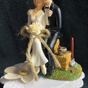 Romantic Country Western Gettin Hitched Wedding Cake topper funny Barn Cowboy Hat hay Groom top funny