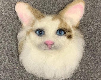 Retrato personalizado de cara de gato hecho a mano: Escultura de gato de fieltro agujado