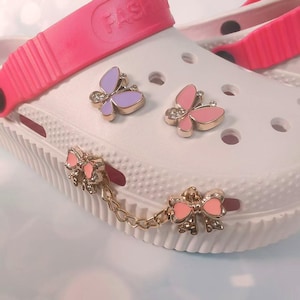 Butterfly Pink Shoe Charms – Butterfly Bling With Diamond,Gems – DIY Decorations for Women’s Shoes, Party Favors,Shoe Clips Gifts