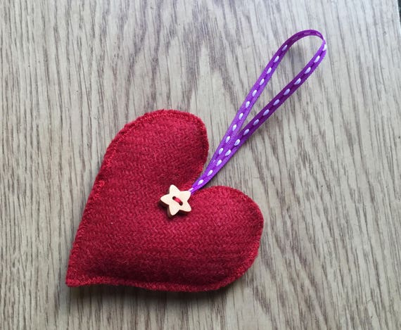 Christmas Lavander Heart in Harris Tweed with apple and white berries