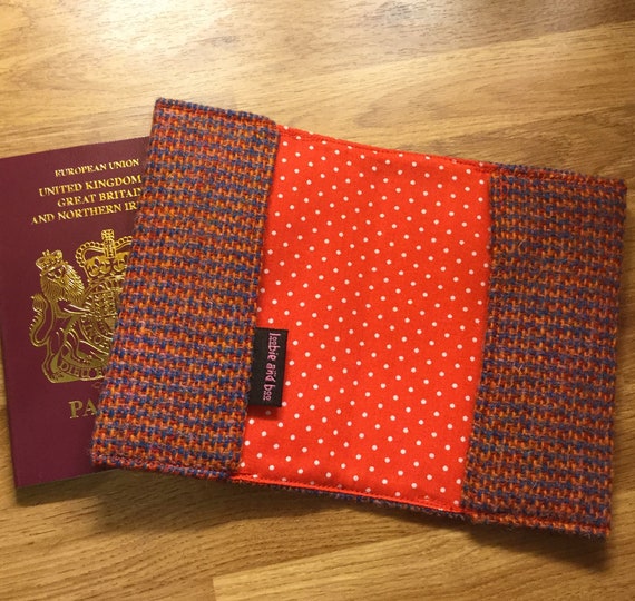 TWEED PASSPORT COVER SAND TWEED PASSPORT COVER SAND