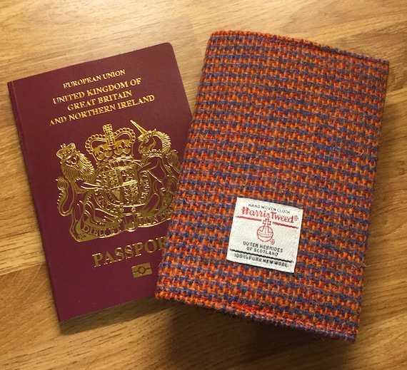 TWEED PASSPORT COVER SAND TWEED PASSPORT COVER SAND
