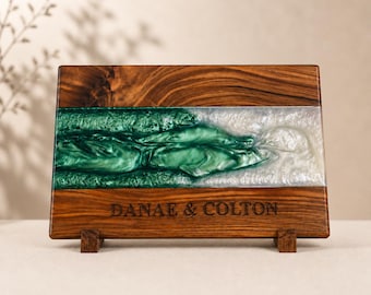 Personalized Charcuterie Board, Resin and Walnut Wood Cheese Board, Custom Cutting Board, Epoxy Resin Art, New Home Gift, Kitchen and Dining