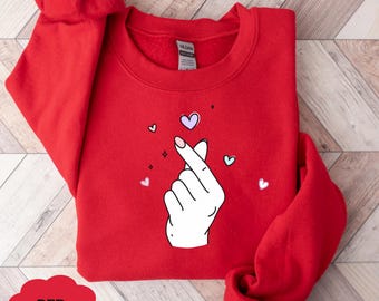 K-Pop Finger Heart Sweatshirt – Pastel Korean Love Sign Tee