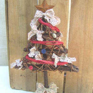 Primitive Patriotic Tabletop Tree, Rustic Americana Twig Tree Decor, Americas 250 Birthday, Memorial Day July 4th, SnowNoseCrafts
