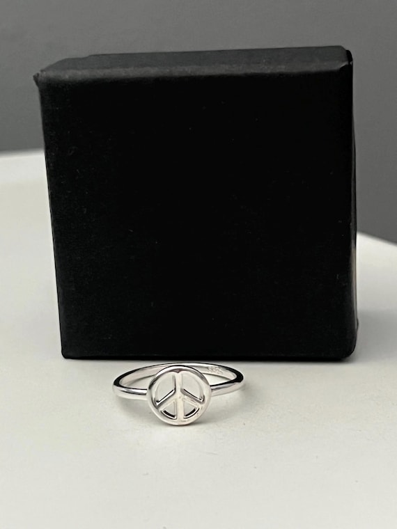 Dainty Peace Symbol Ring, 925 Sterling Silver Open Ring - Etsy UK
