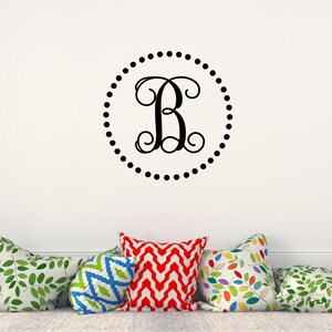 Iniziale Vinyl Monogram Wall Decal, Vine Font Circle Dots, Personalizzato Girl Room Decor