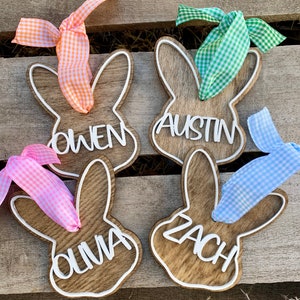 Osternest Korbanhänger, personalisierter hölzerner Hase, handgemachtes Andenken des Frühlings