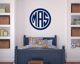 Vinilo decorativo de pared con monograma circular personalizado: iniciales de vinilo personalizadas para la decoración de habitaciones infantiles, dormitorios y residencias estudiantiles.