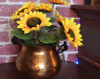 Vintage Copper Cauldron with Brass Legs – Witchy Rustic Pot, Hand-Hammered 1960s Fireplace Decor