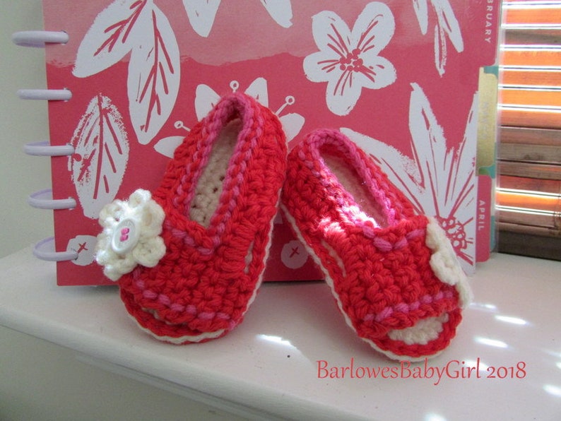 NEW Pattern Crochet Side Button Flap Sandals For Baby Instant Download image 3