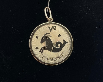 1970s Vintage 1.25” Capricorn Medallion Pendant Gold Tone Astrology Witch Witchcraft Celestial Birthday December January Zodiac Horoscope