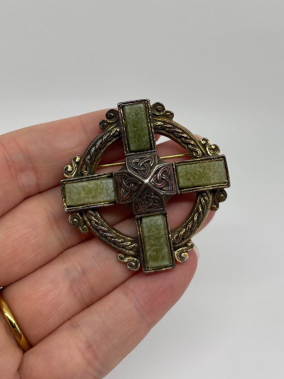 Beautiful Vintage 1980’s MIRACLE Green Cross Pend… - image 2