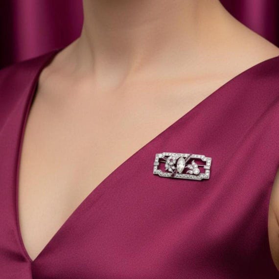 Art Deco Rectangular Crystal Brooch Silver Tone V… - image 2