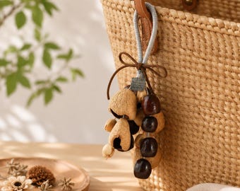 18 campanillas de viento hechas a mano con cáscara de fruta, agradables voces naturales, relajan la mente, decoran el patio, el balcón, el restaurante y el bolso.