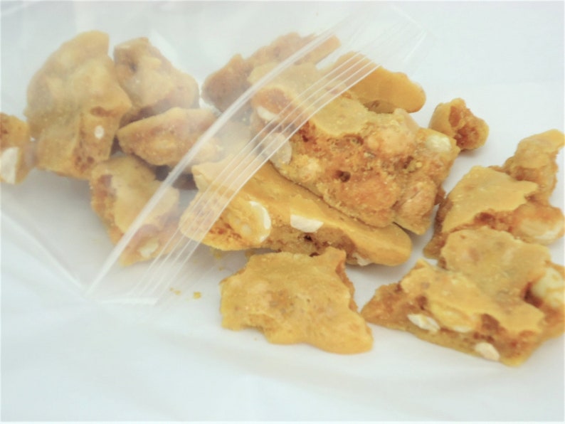 Peanut Brittle en Praline GEASSORTEERDE Set VOORBEELDzakjes Ken's Airy Crunch Homemade Candy Bag afbeelding 3