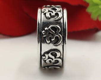 Sterling Silver Om Mani Padme Hum Spinner Ring: Unisex Meditation Band