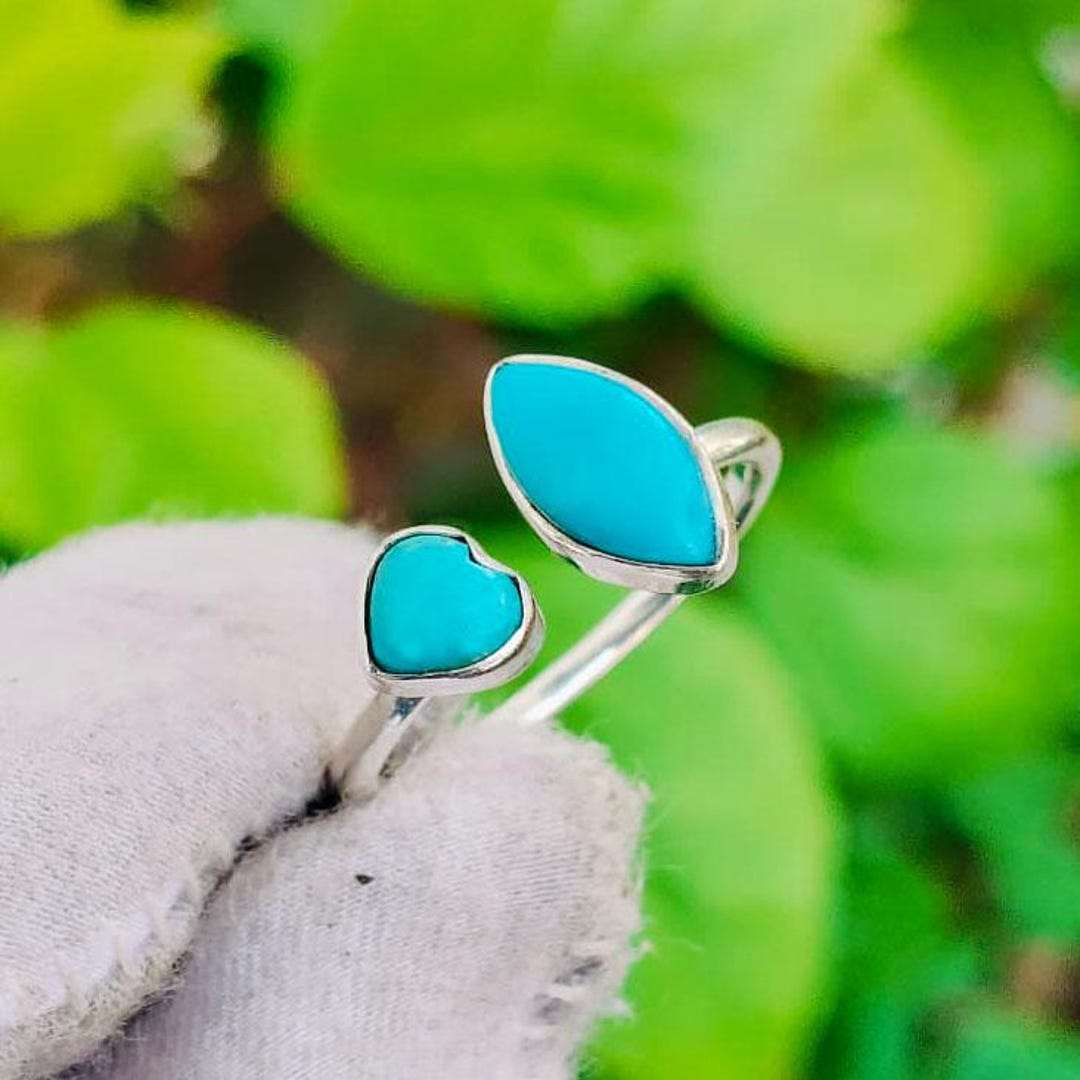 Handmade Arizona Turquoise Two Stone Ring: Heart & Leaf Design