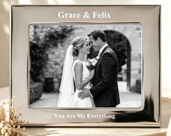 Marco de fotos de boda grabado a medida, marco de fotos de metal plateado personalizado de 5x7 pulgadas, regalo de aniversario para parejas, recuerdo de compromiso, regalo de boda