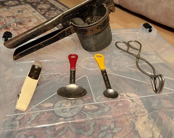 Vintage kitchen gadgets