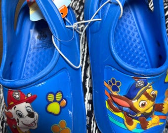 Kids Paw Patrol slid on shoes new with tag size 7/8