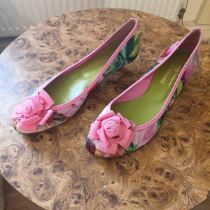 Russell & Bromley Floral Kitten Heels: Pink Rose Detailing, UK 7.5